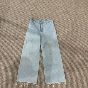 Wide leg blue jeans